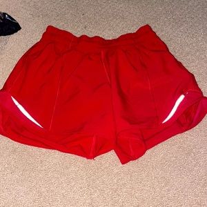 Lululemon hotty hot size 2 shorts